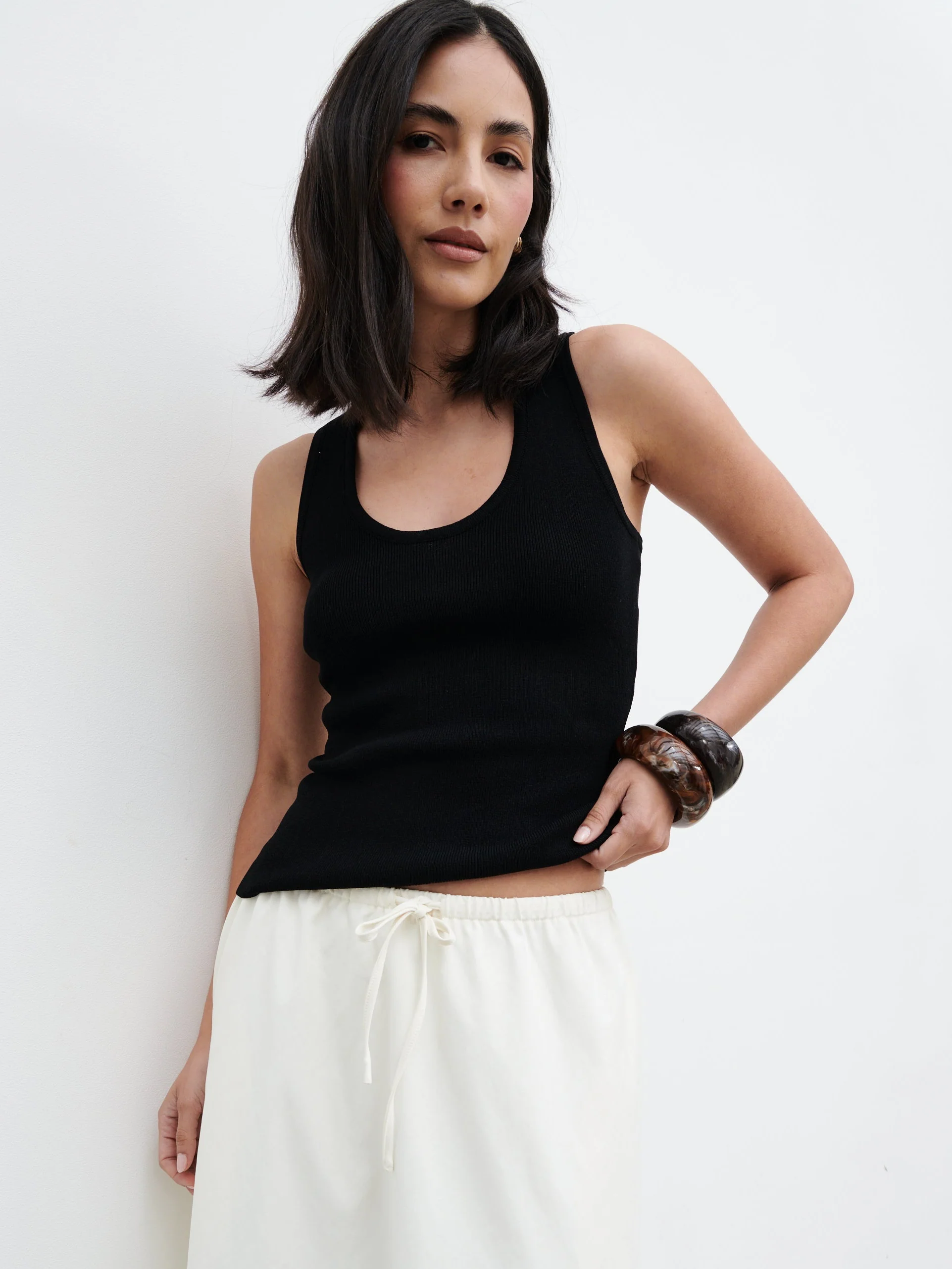 Ali Scoop Neck Knit Top - Black