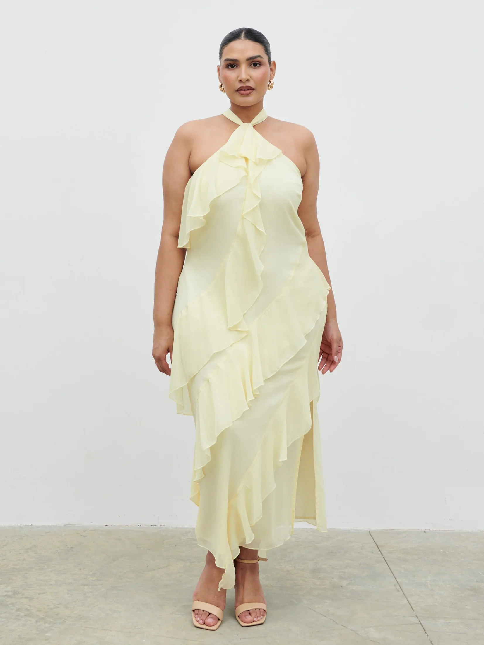 Aria Halterneck Ruffle Midaxi Dress Curve - Lemon