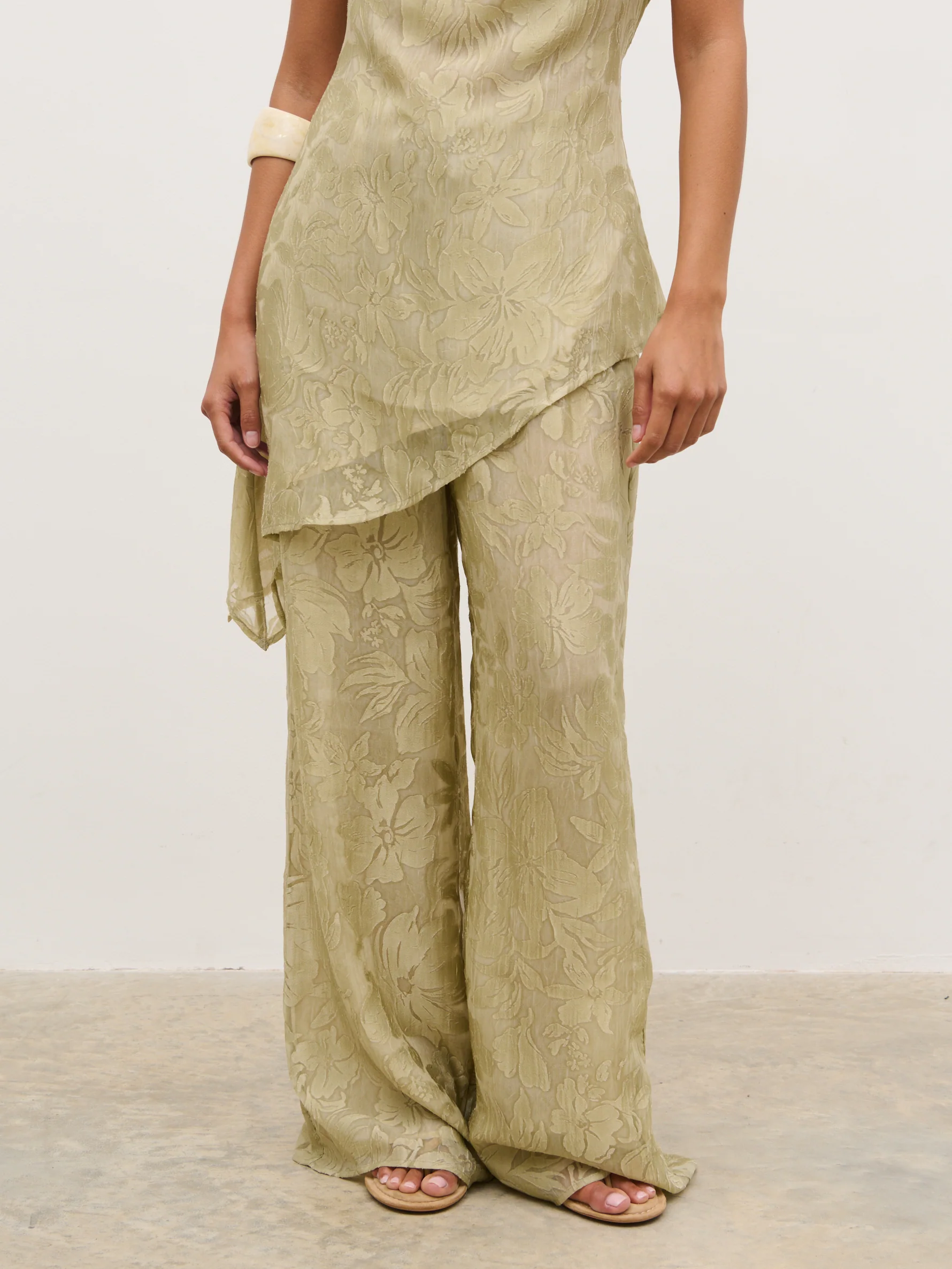 Inca Drawstring Trousers - Olive Jacquard Floral - Image 5
