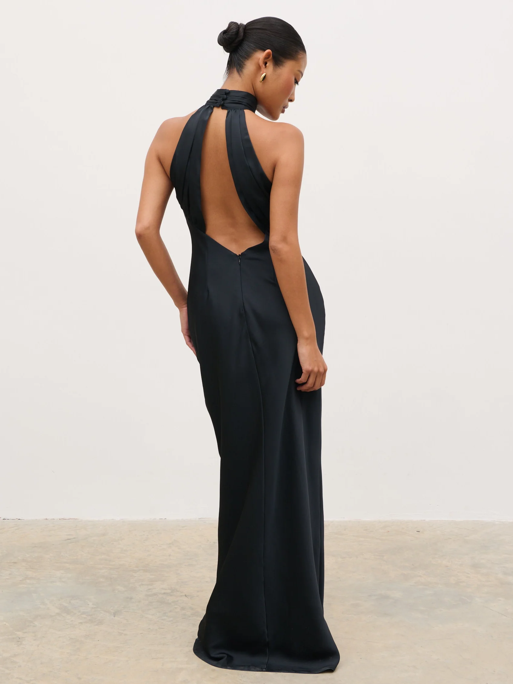 Kiara Halterneck Maxi Dress - Largescale Poppy Petal Gold - Image 6