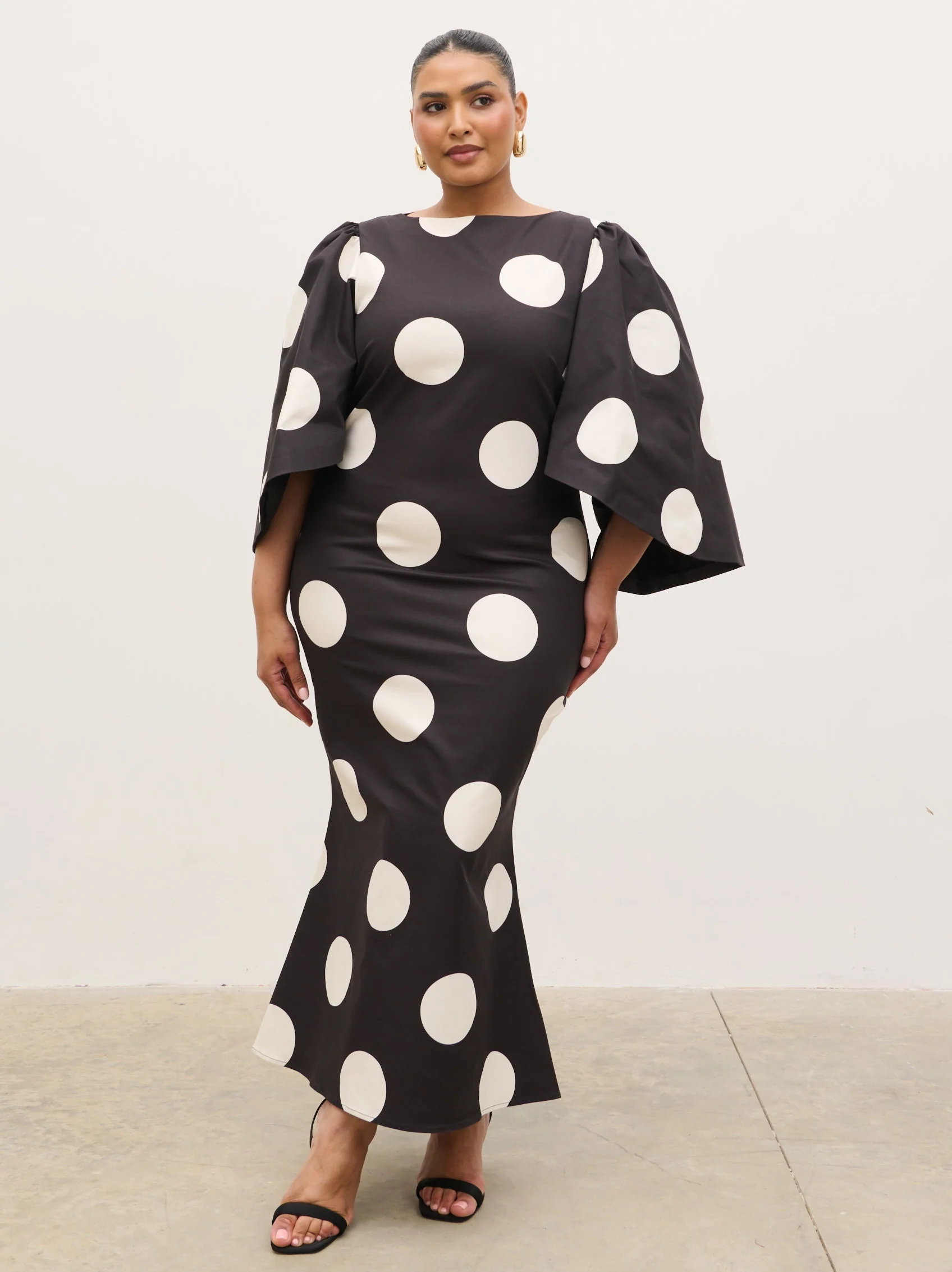 Liora A-Line Midaxi Dress Curve - Black and Cream Polkadot - Image 3