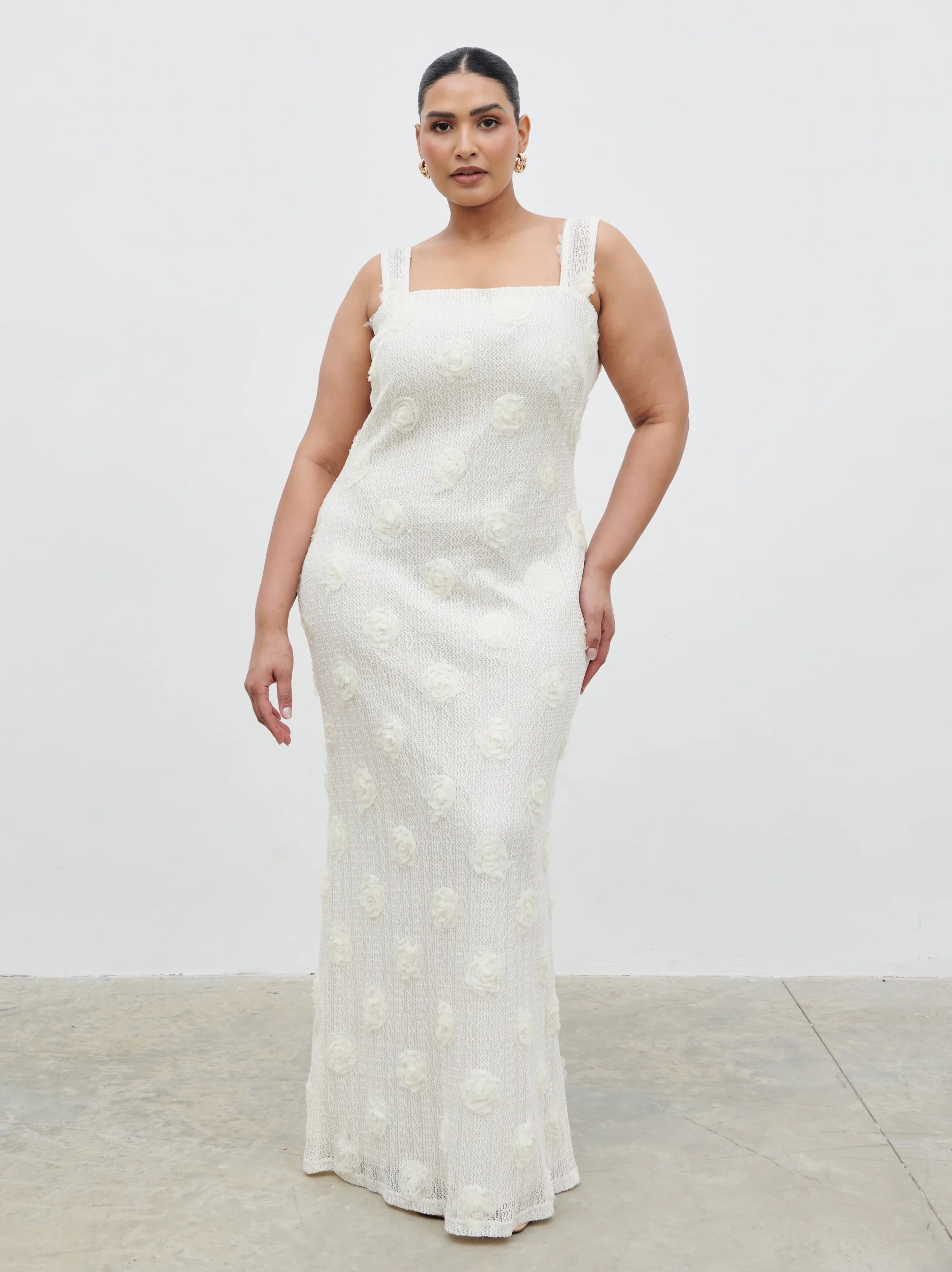 Nancie Floral Maxi Dress Curve - Cream