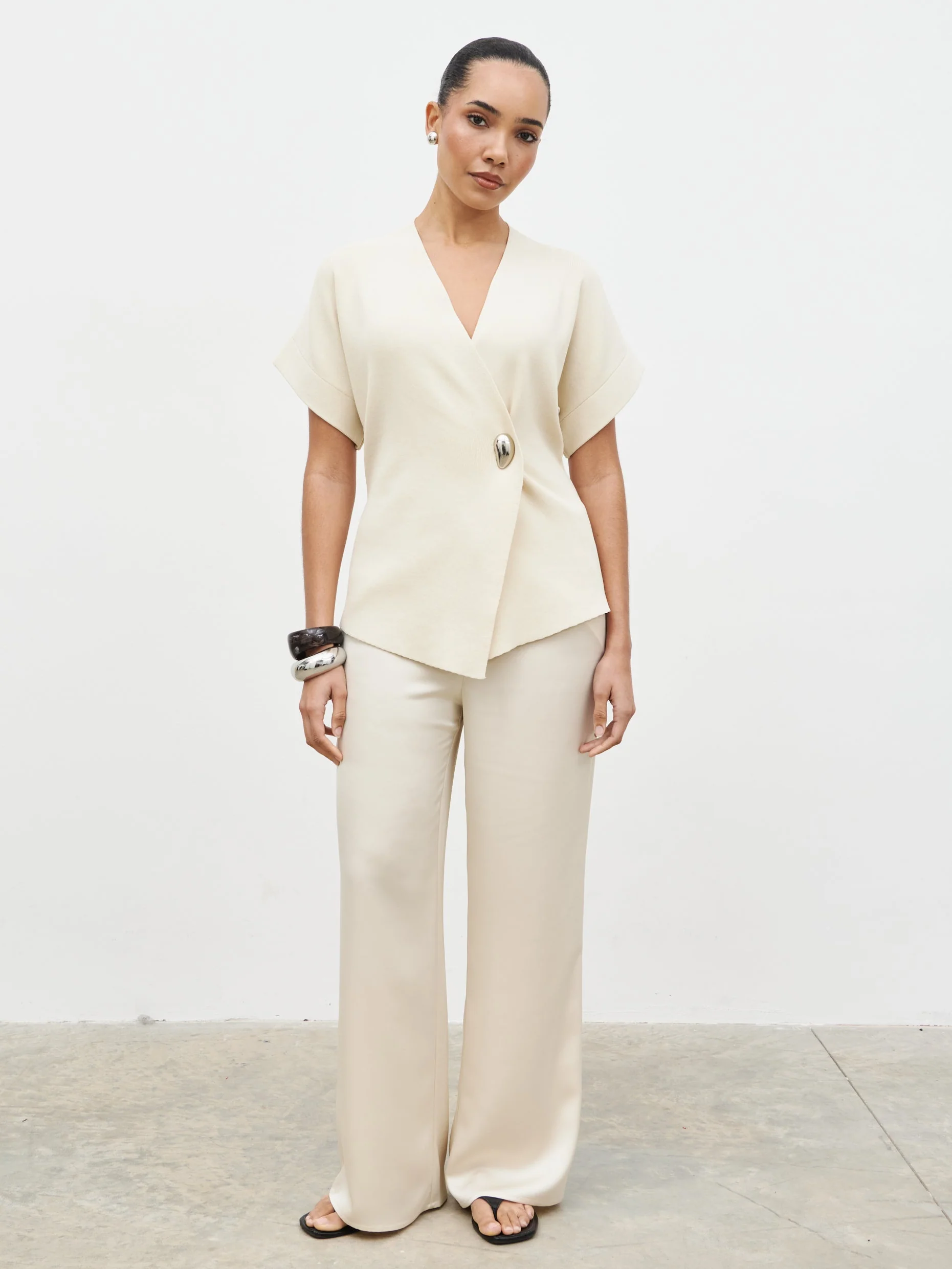 Solana Open Sleeve Trim Detail Knit Jacket - Cream - Image 3