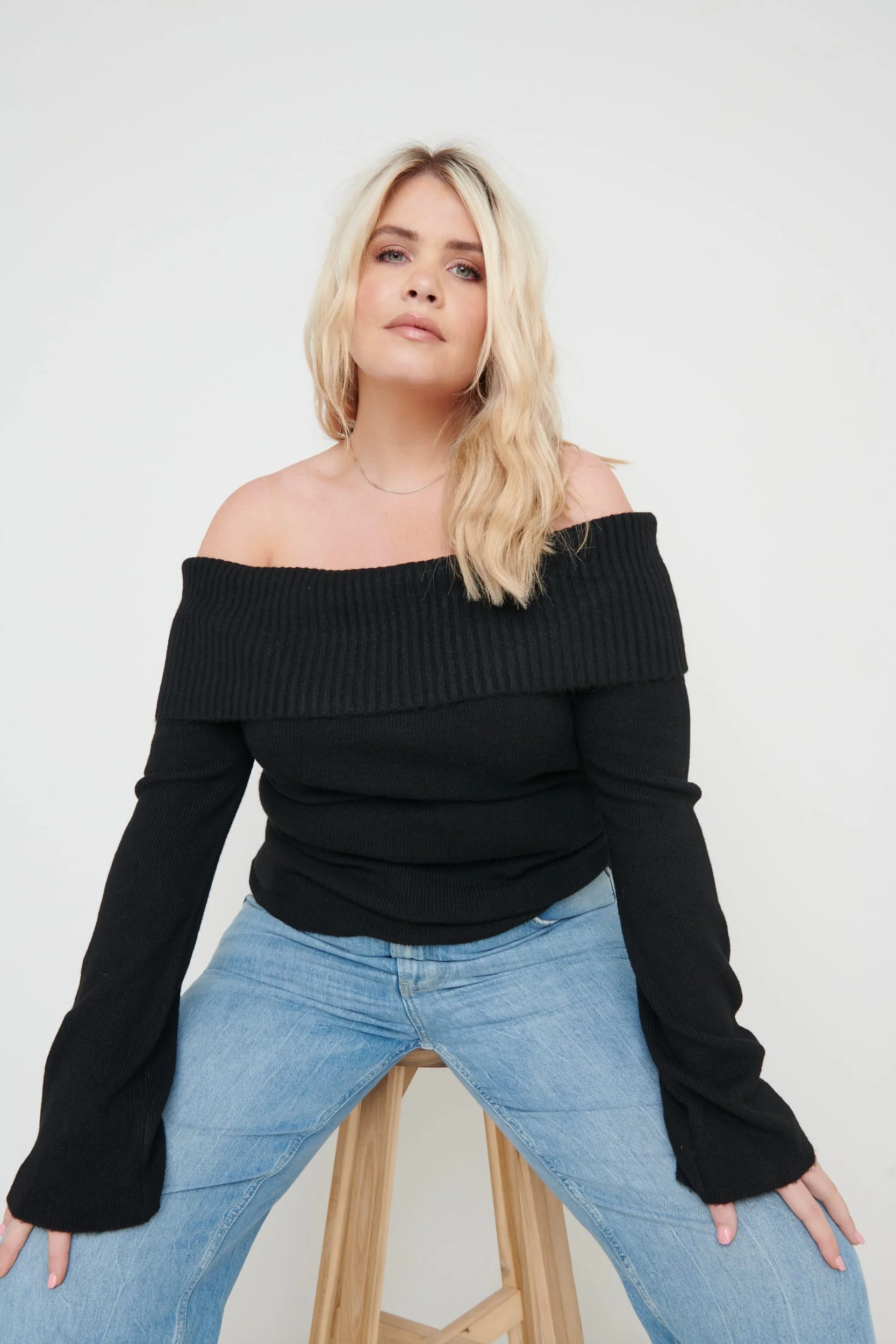 Soreya Bardot Soft Knit Top - Black - Image 4
