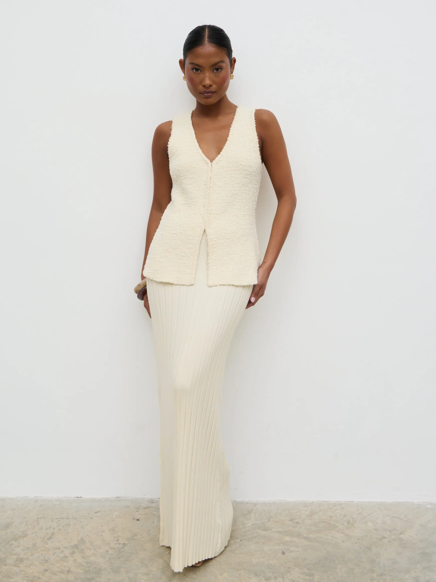 Tyla Boucle Knit Waistcoat - Cream - Image 2