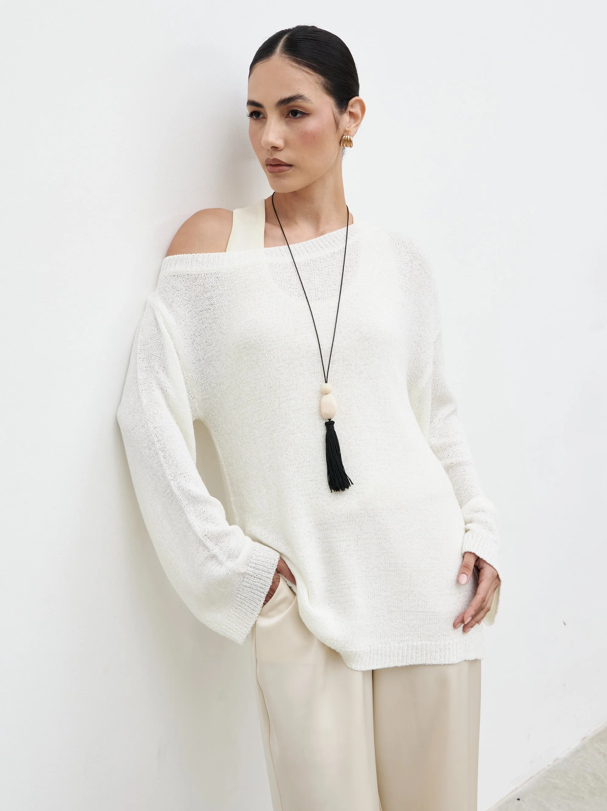 Zelia Fine Knit Off Shoulder Jumper - stone - Image 2
